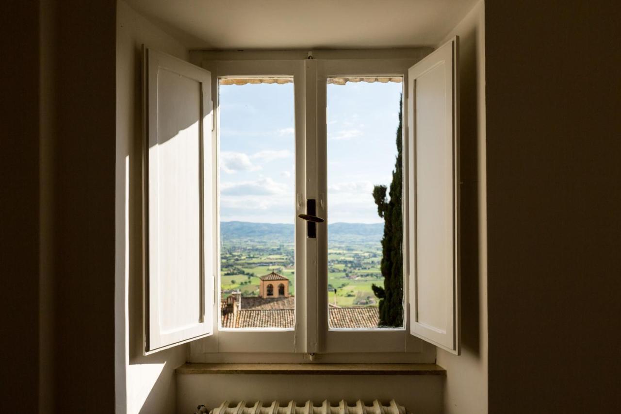 Room En Suite La Corte Assisi Exterior photo